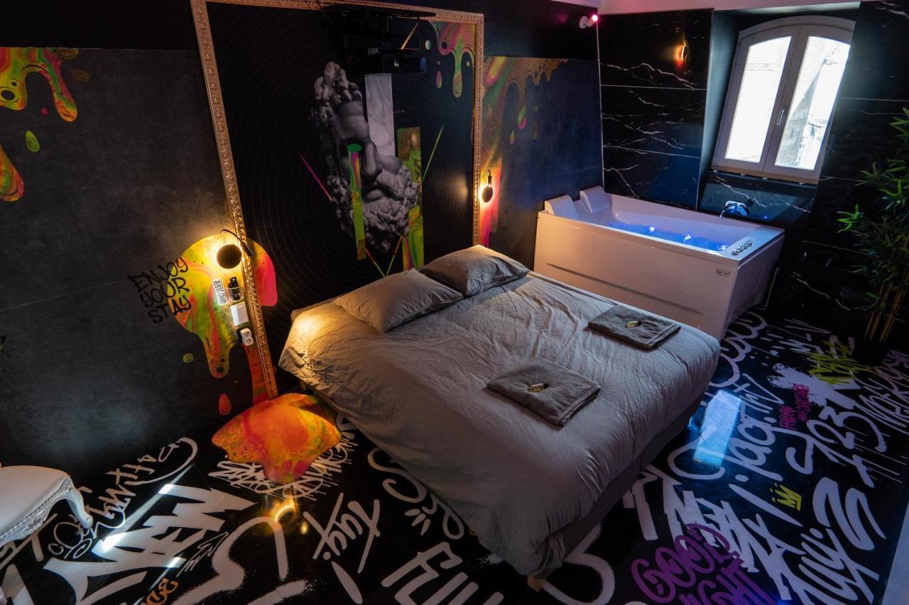 Capsule Art Deco - Jacuzzi - Netflix - Home Cinema - Arcade De Jeux & Nintendo Switch - 2 Chambres - Filet Suspendu วาลองเซียนส์ ภายนอก รูปภาพ