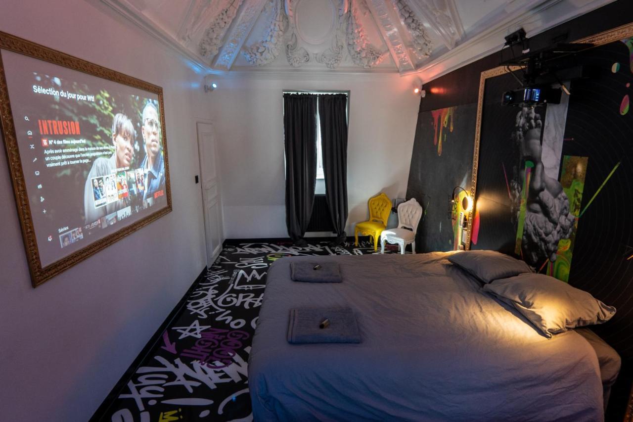 Capsule Art Deco - Jacuzzi - Netflix - Home Cinema - Arcade De Jeux & Nintendo Switch - 2 Chambres - Filet Suspendu วาลองเซียนส์ ภายนอก รูปภาพ